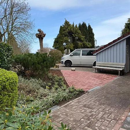 Haus Segelbaer In Hooksiel *